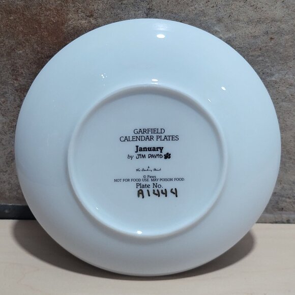 Garfield Calendar January Plate Jim Davis Plate No A 1444 Danbury Mint - Picture 4 of 14